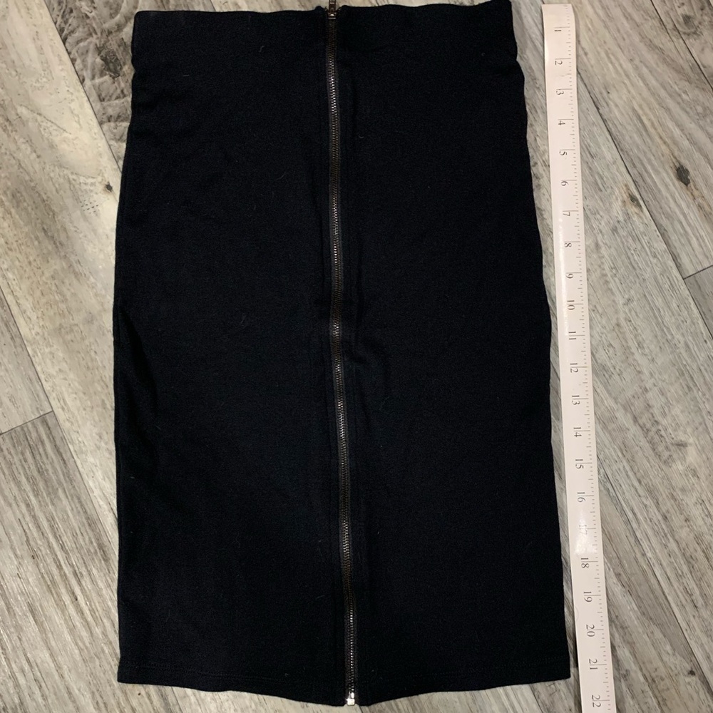 🌟 Forever 21 Skirt Size Small